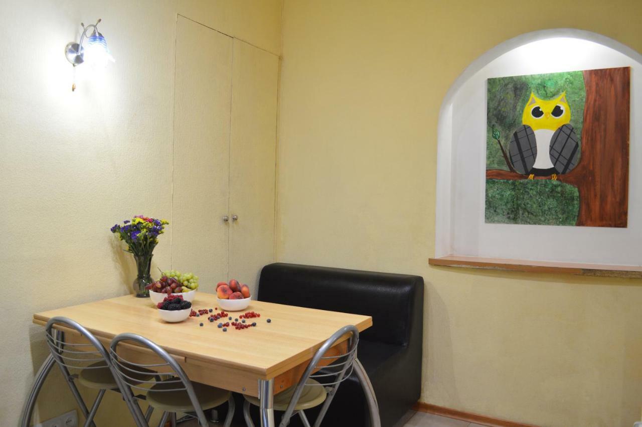 Owl Home Odessa Cozy Spacious Apartment In A Quiet Center Between Deribasovskaya And Privoz Odesa Exterior photo